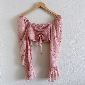 ✨Host Pick✨ Kooka Pink Floral Peasant Milkmaid Cropped Top Size S